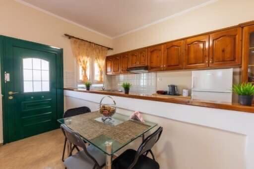 Apartament Sofis Private House With Big Garden Alykes Potamou Zewnętrze zdjęcie